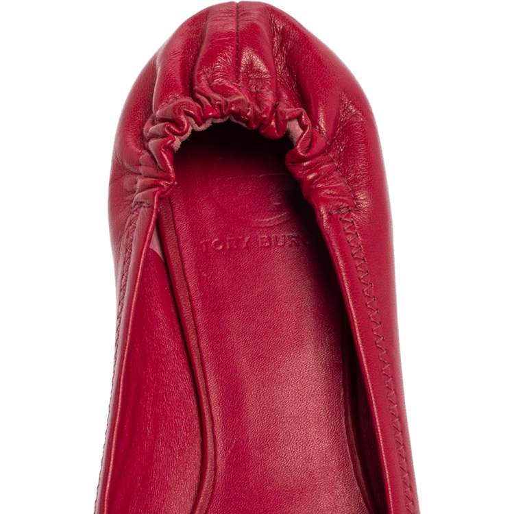 Pre Owned Tory Burch Magenta Leather Reva Scrunch Ballet Flats Size 38