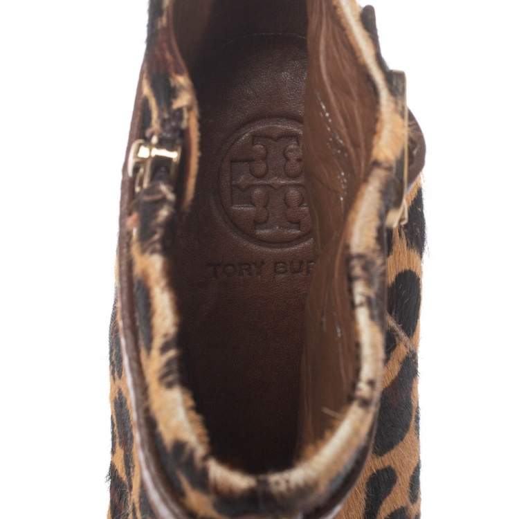 Pre Owned Tory Burch Brown Leopard Print Calf Hair Ankle Booties Size 38.5