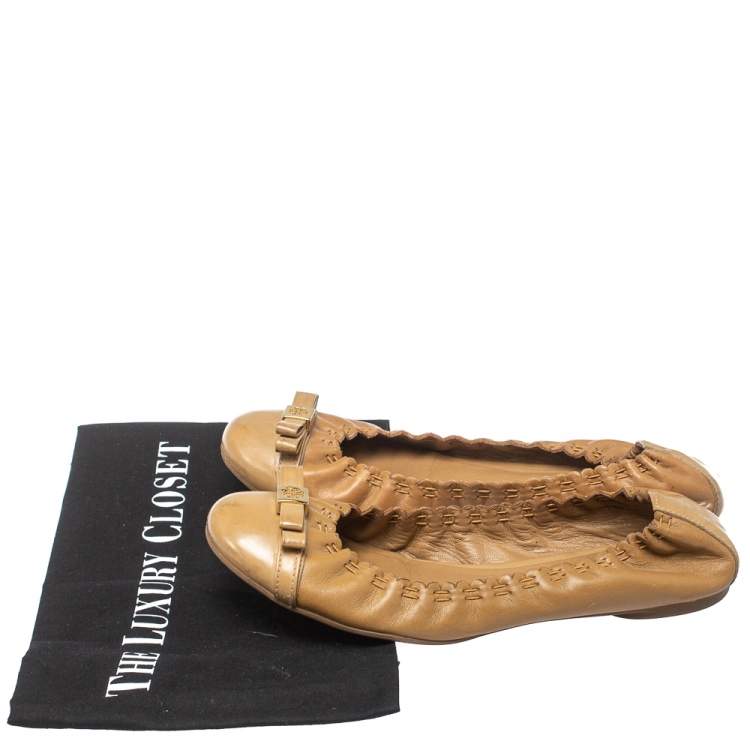 Pre Owned Tory Burch Beige Leather Romy Ballet Flats Size 38