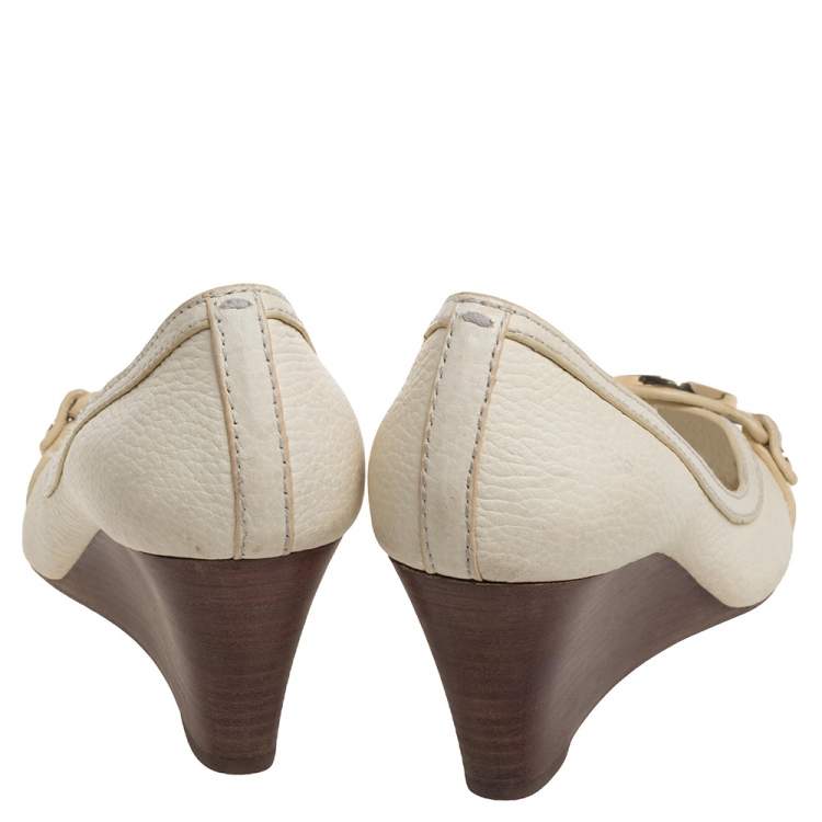 Pre Owned Tory Burch Off White Leather Logo Embellished Wedge Pumps Size 37