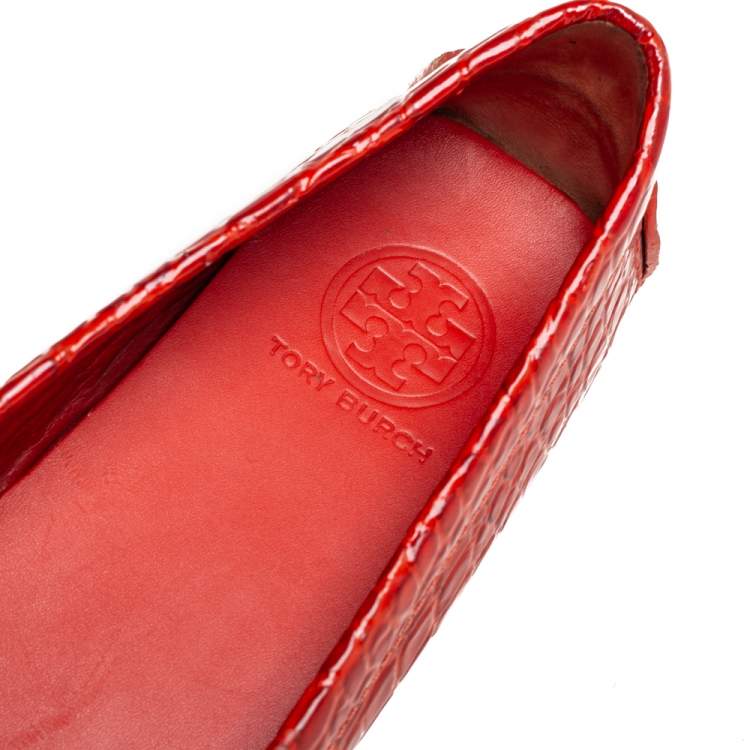 Pre Owned Tory Burch Orange Croc Embossed Leather Bow Loafers Size 38.5