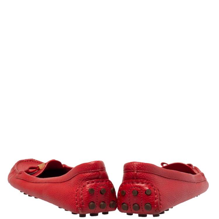 مملوكة مسبقًا Tory Burch Red Leather Bow Loafers Size 40