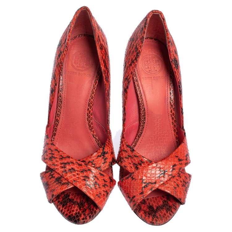 Pre Owned Tory Burch Red Snakeskin Peep Toe Pumps Size 36