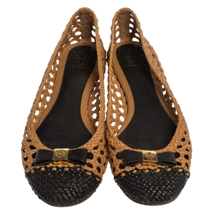Pre Owned Tory Burch Beige/Black Woven Leather Bow Ballet Flats Size 39