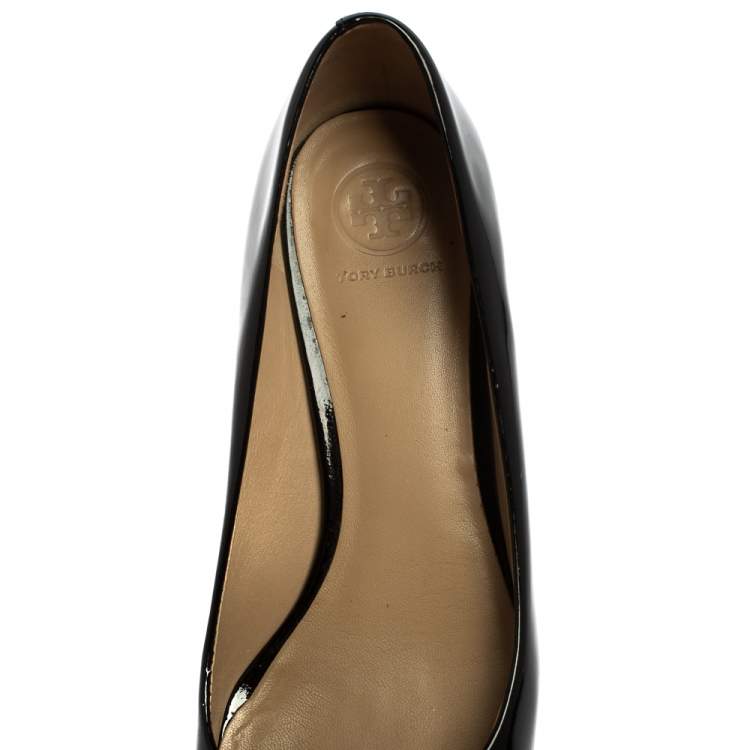 Pre Owned Tory Burch Black Patent Leather Raleigh Pumps Size 38.5
