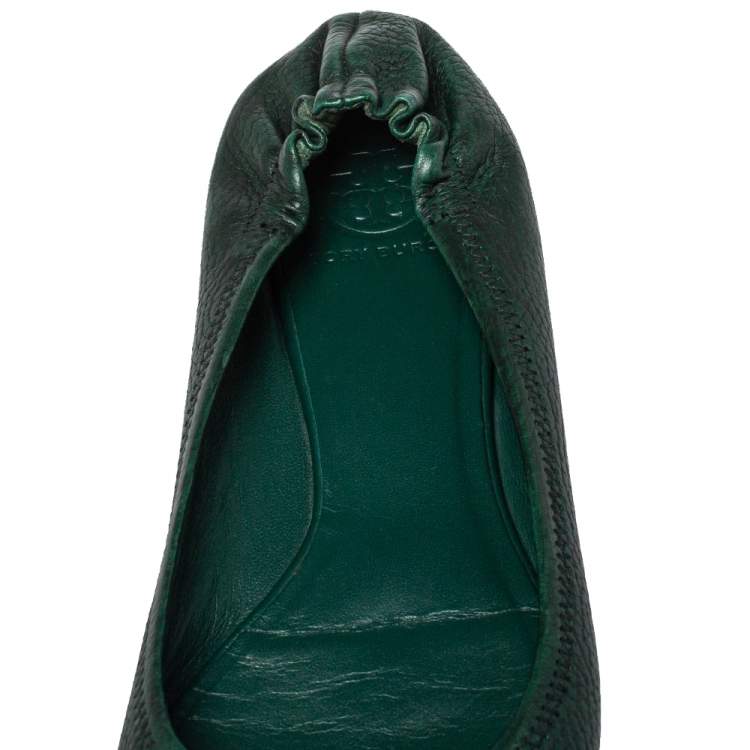 Pre Owned Tory Burch Green Leather Reva Scrunch Ballet Flats Size 39.5