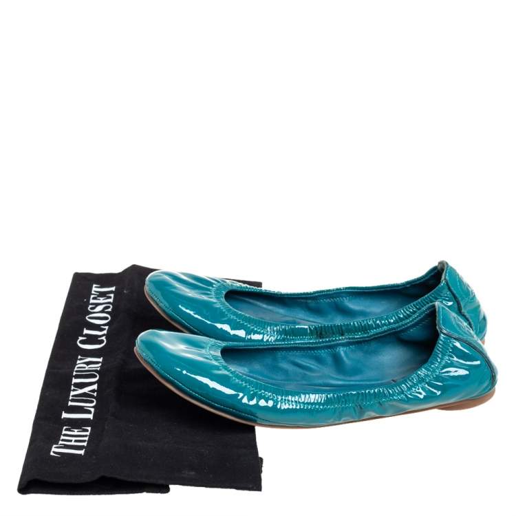 Pre Owned Tory Burch Blue Patent Leather Scrunch Ballet Flats Size 36