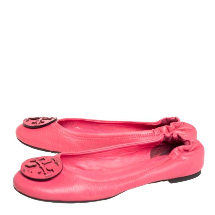 مملوكة مسبقًا Tory Burch Pink Leather Reva Scrunch Ballet Flats Size 38 