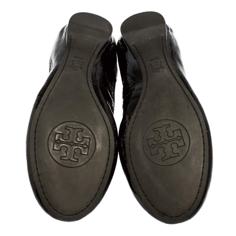 Pre Owned Tory Burch Black Patent Leather Scrunch Flats Size 41