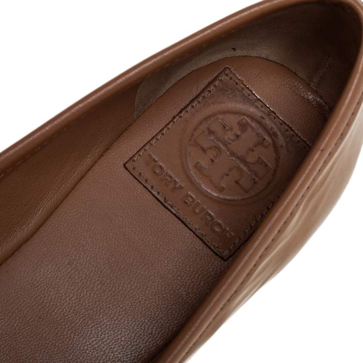 Pre Owned Tory Burch Beige Patent Leather Aaden Ballet Flats Size 37.5