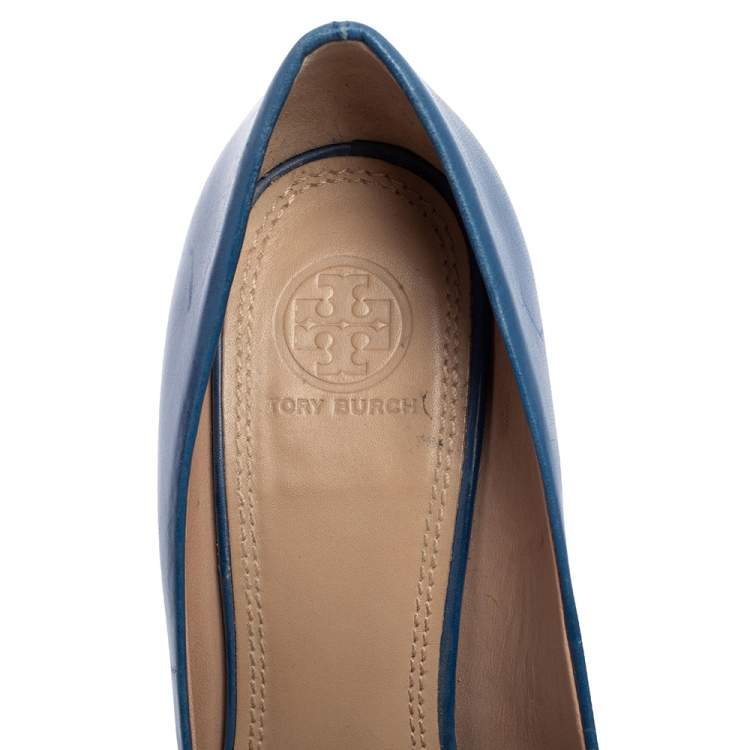 Pre Owned Tory Burch Blue Leather Lowell Wedge Pump Size 39
