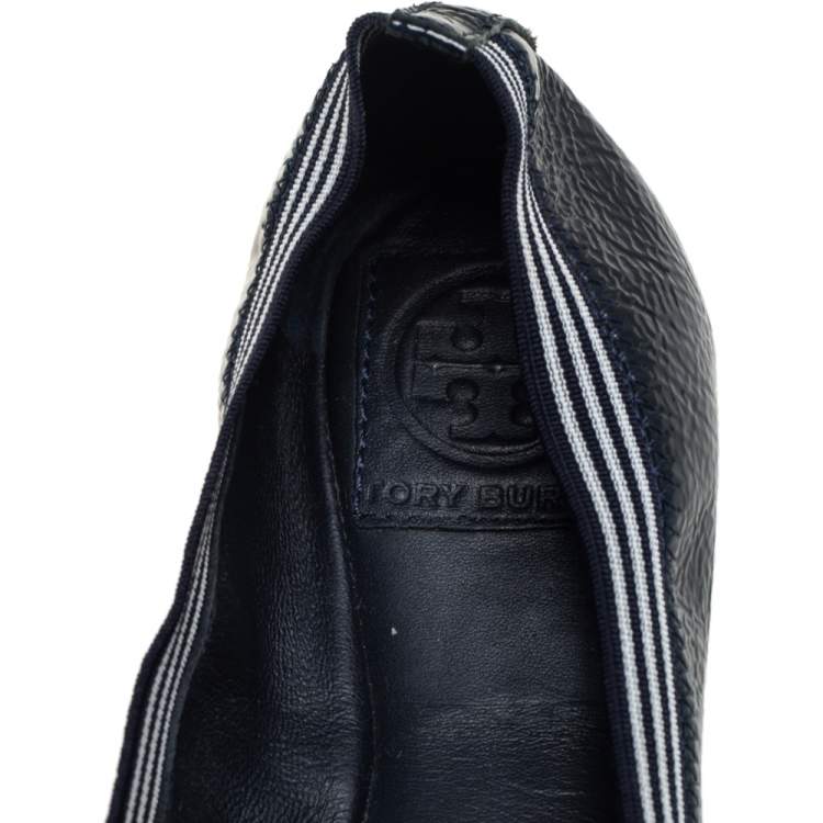 Pre Owned Tory Burch Navy Blue Patent Leather Croline Scrunch Ballet Flats Size 37