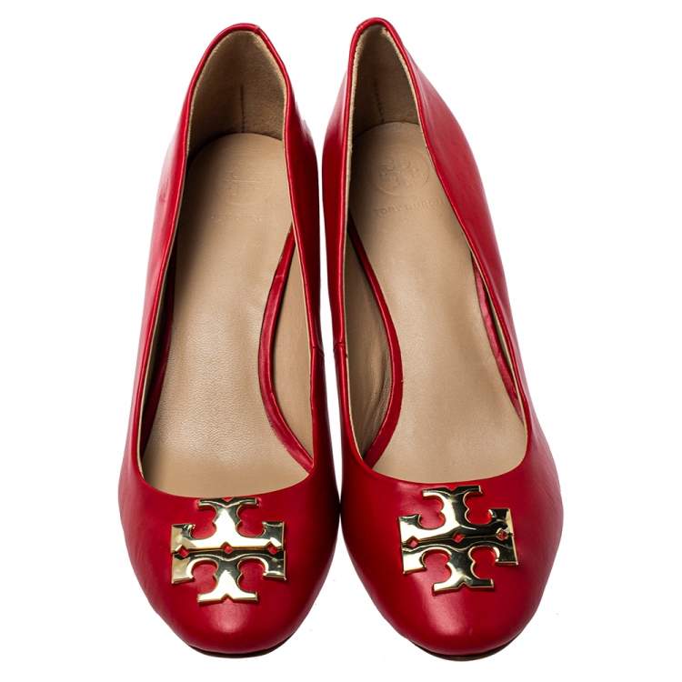 Pre Owned Tory Burch Red Leather T Logo Block Heel Slip On Pumps Size 38