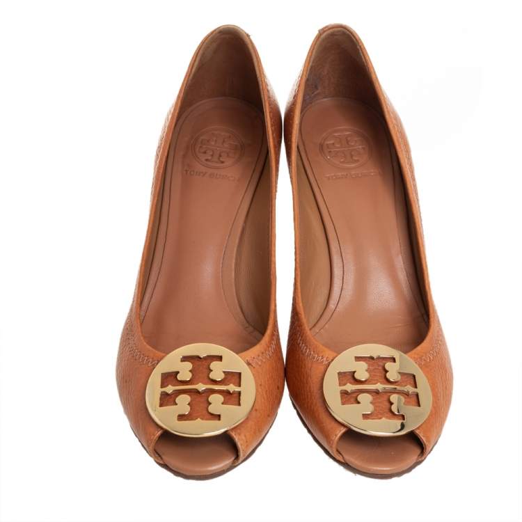 Pre Owned Tory Burch Brown Leather  Wedge Pumps Size 39.5
