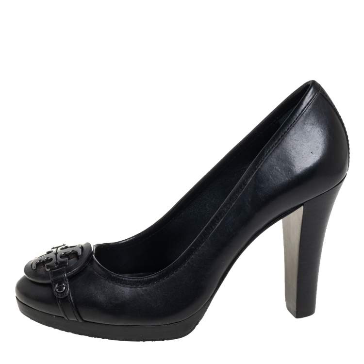 Pre Owned Tory Burch Black Leather Calista Logo Embellished Pumps Size 38.5