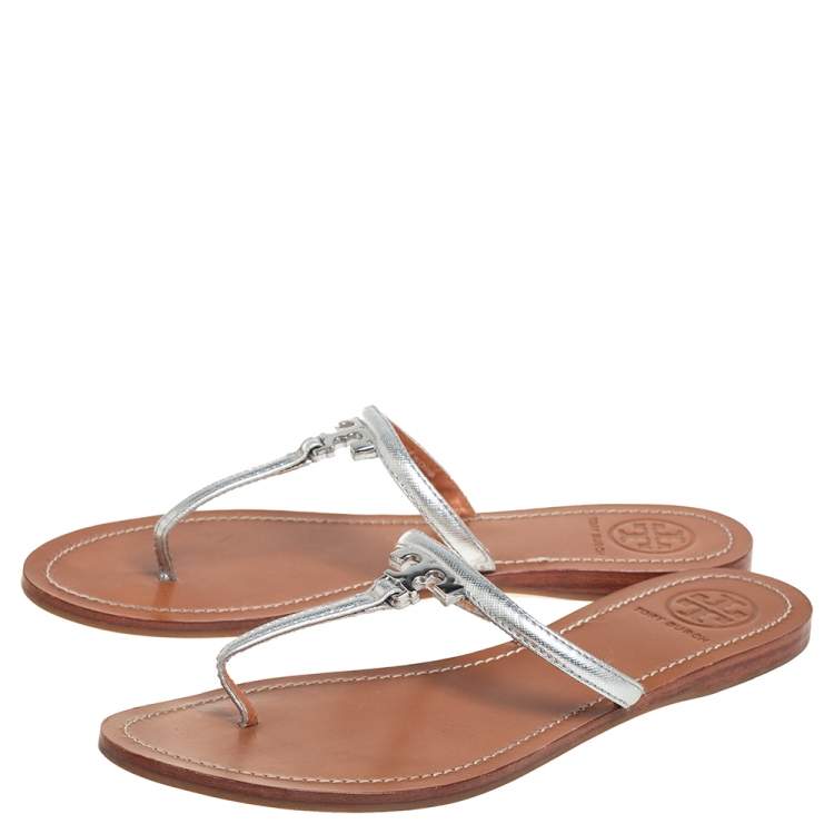 Pre Owned Tory Burch Silver Leather Thong Flats Size 39