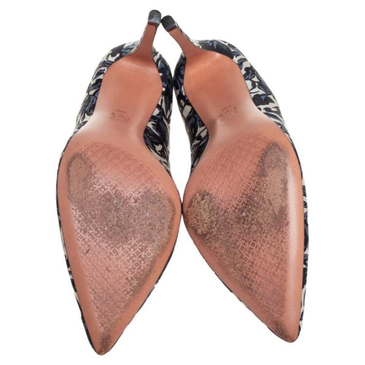 Pre Owned Tory Burch Blue/White Floral Print Fabric Pointed Toe Pumps Size 39