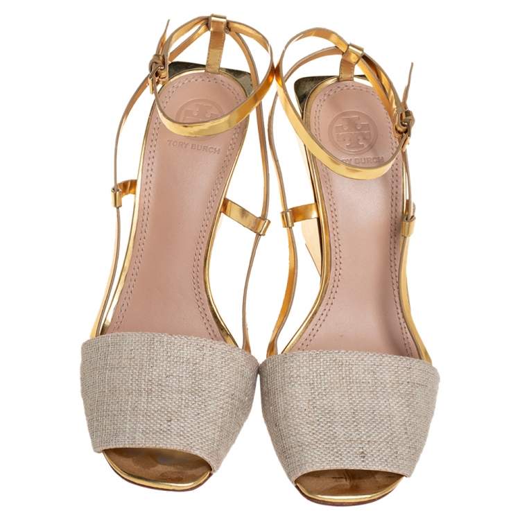 Pre Owned Tory Burch Beige/Gold Leather and Canvas Curio Sandals Size 38