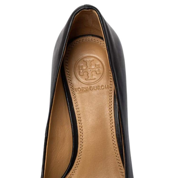 Pre Owned Tory Burch Black Leather Chelsea Wedge Pumps Size 35