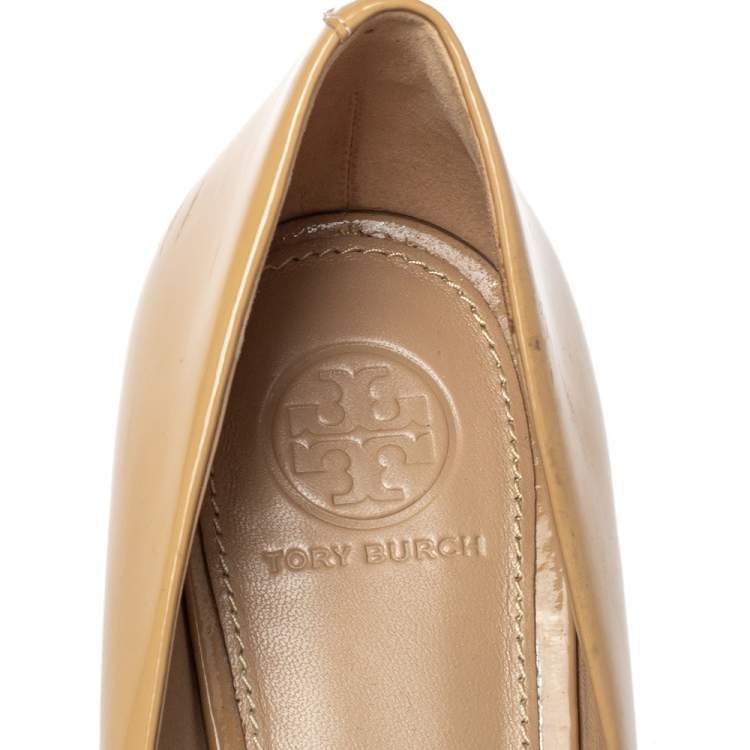 Pre Owned Tory Burch Beige Patent Leather Maria Pumps Size 37