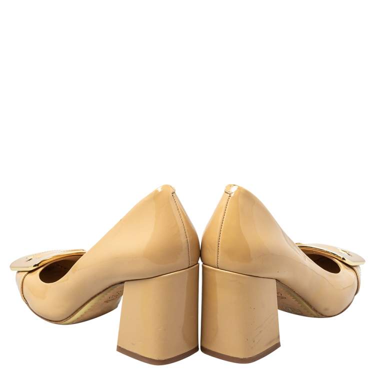 Pre Owned Tory Burch Beige Patent Leather Maria Pumps Size 37