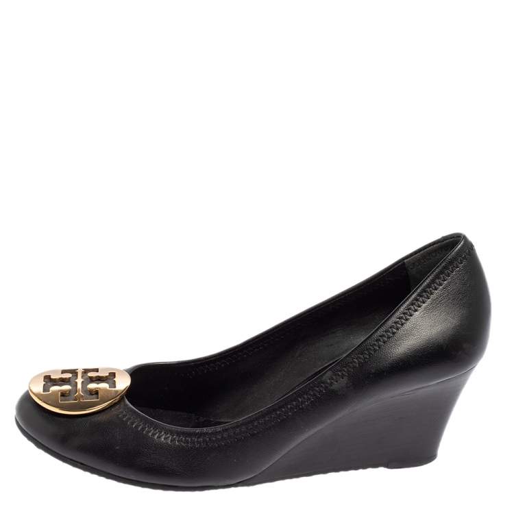 Pre Owned Tory Burch Black Leather Sophie Embellished Wedge Pumps Size 39