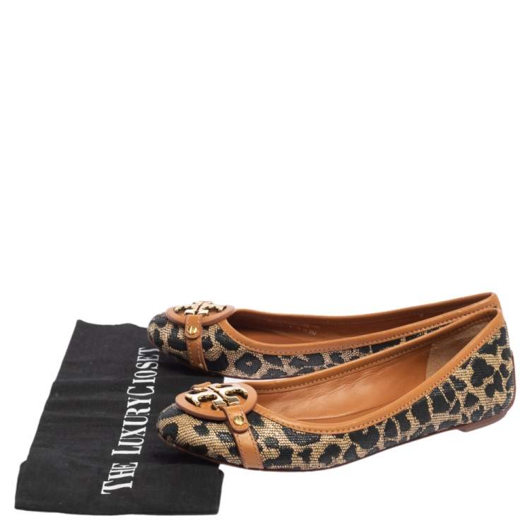 Pre Owned Tory Burch Black/Brown Leopard Print Straw and Leather Trim Ballet Flats Size 
