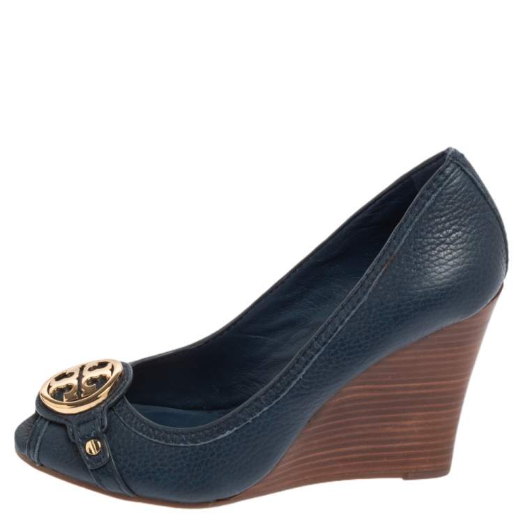 Pre Owned Tory Burch Blue Leather Leticia Peep Toe Wedge Pumps Size 37.5