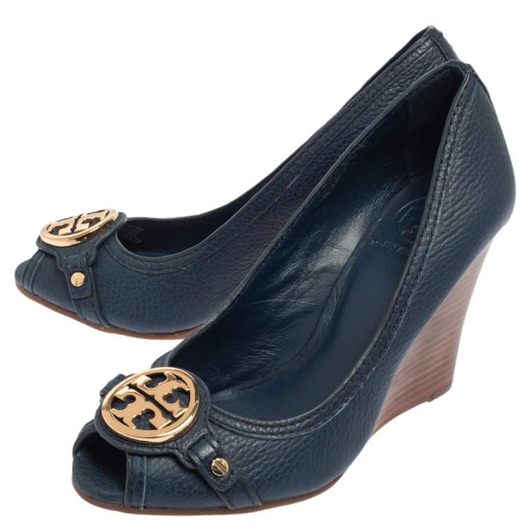 Pre Owned Tory Burch Blue Leather Leticia Peep Toe Wedge Pumps Size 37.5