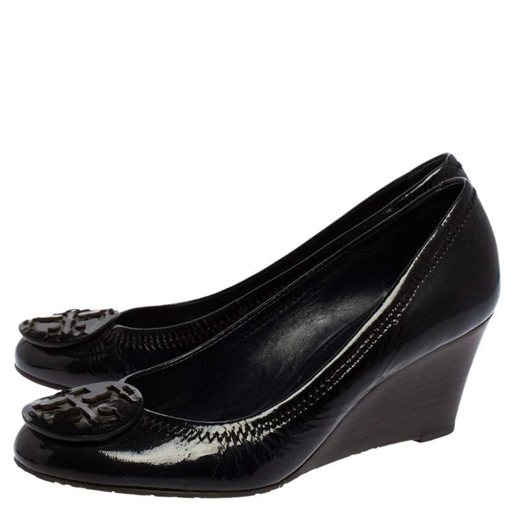Pre Owned Tory Burch Navy Blue Patent Leather Sophie Wedge Pumps Size 38.5