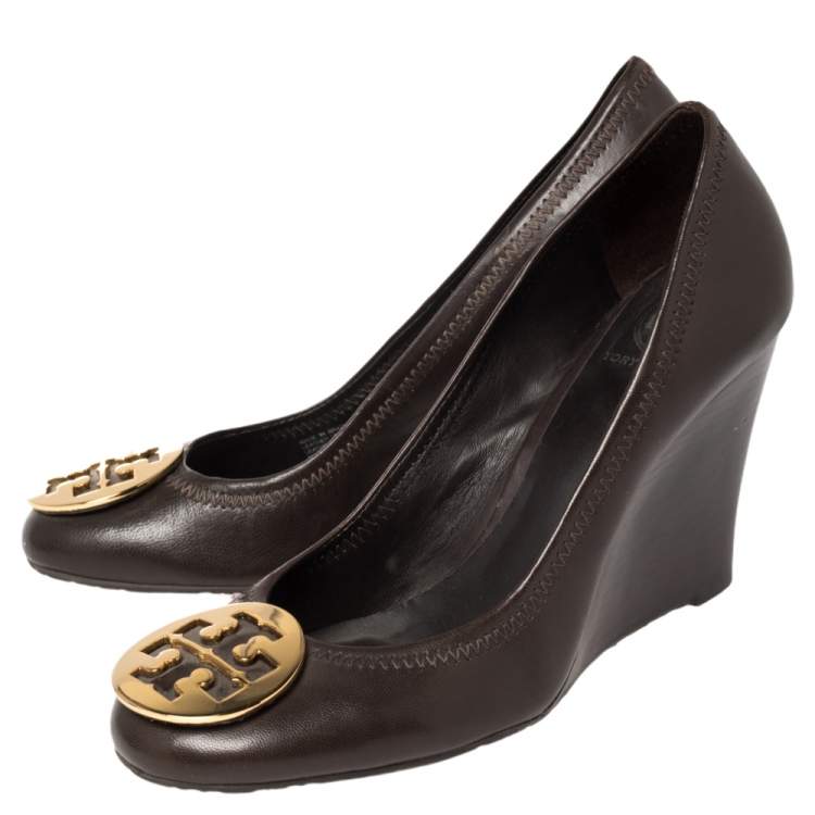 Pre Owned Tory Burch Brown Leather Sophie Wedge Pumps Size 39