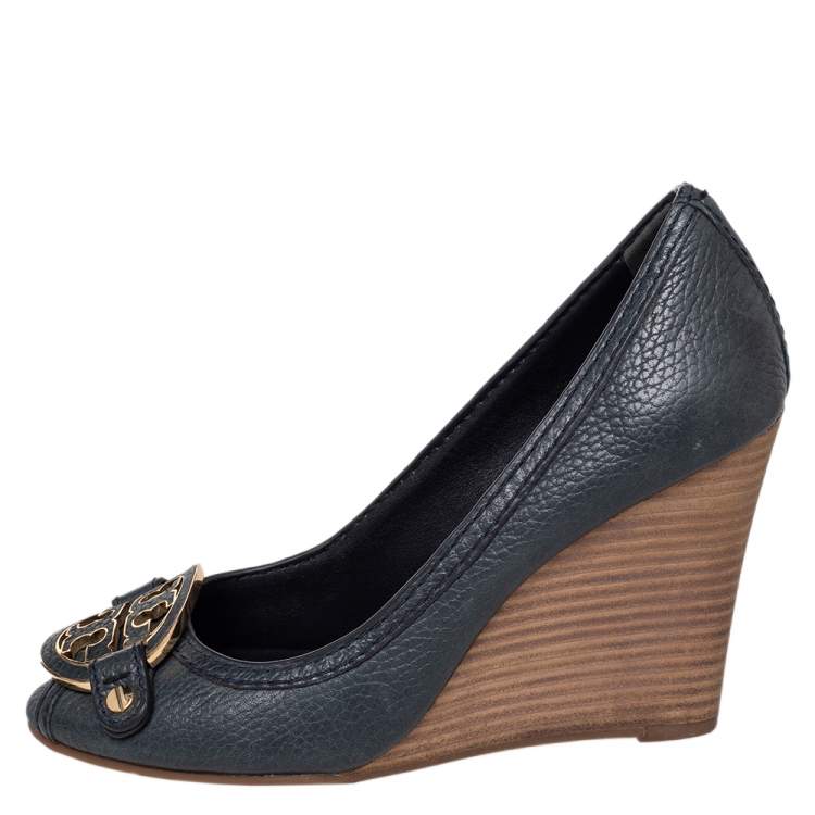 Pre Owned Tory Burch Green Leather Amanda Peep Toe Wedge Pumps Size 36