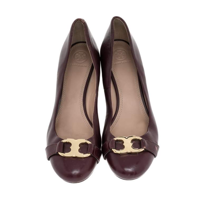 Pre Owned Tory Burch Burgundy Leather Wedge Pumps Size 41