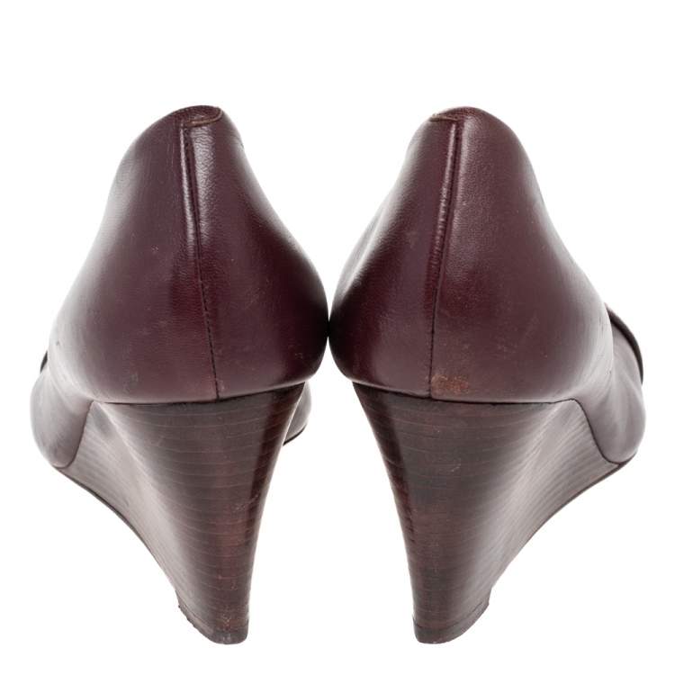 Pre Owned Tory Burch Burgundy Leather Wedge Pumps Size 41