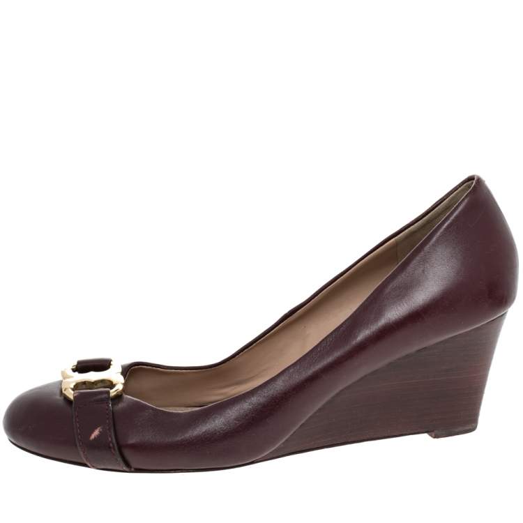 Pre Owned Tory Burch Burgundy Leather Wedge Pumps Size 41