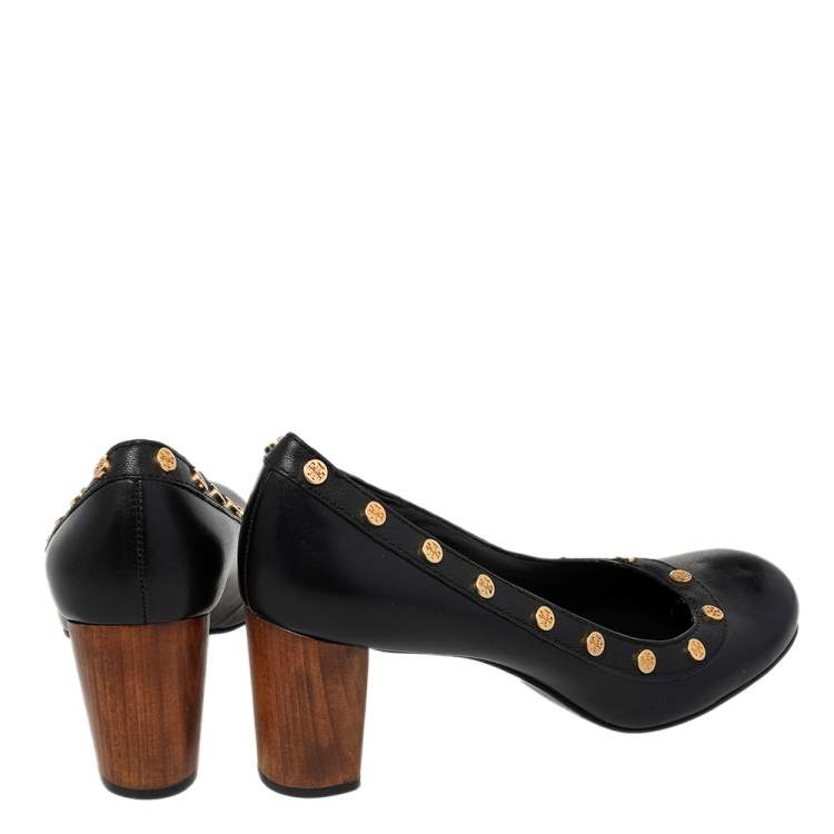 Pre Owned Tory Burch Black Leather Reva Logo Studded Wooden Block Heels Pumps Size 40