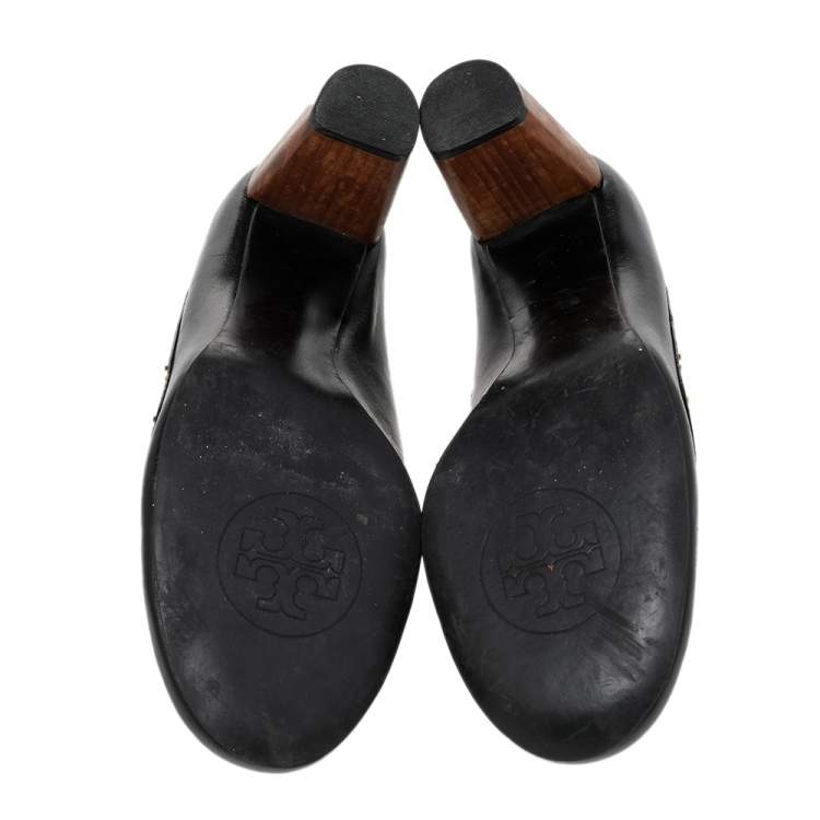 Pre Owned Tory Burch Black Leather Reva Logo Studded Wooden Block Heels Pumps Size 40
