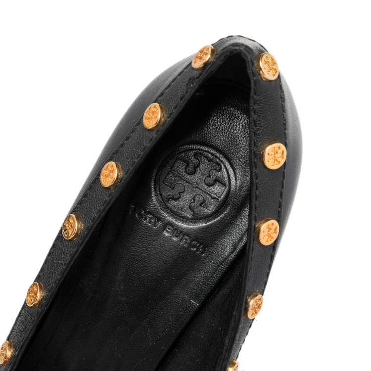 Pre Owned Tory Burch Black Leather Reva Logo Studded Wooden Block Heels Pumps Size 40
