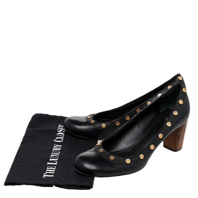 Pre Owned Tory Burch Black Leather Reva Logo Studded Wooden Block Heels Pumps Size 40