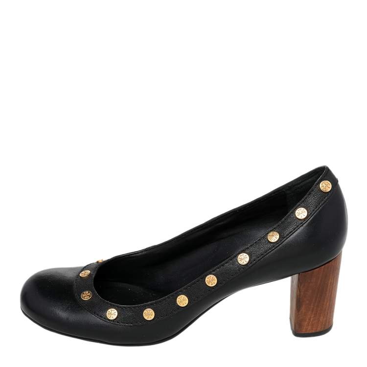 Pre Owned Tory Burch Black Leather Reva Logo Studded Wooden Block Heels Pumps Size 40
