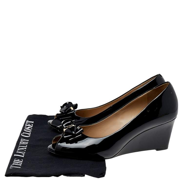 Pre Owned Tory Burch Black Patent Leather Wedge Pumps Size 39.5