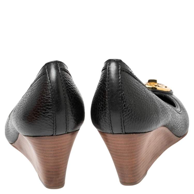Pre Owned Tory Burch Black Leather Reva Logo Wedge Pumps Size 37