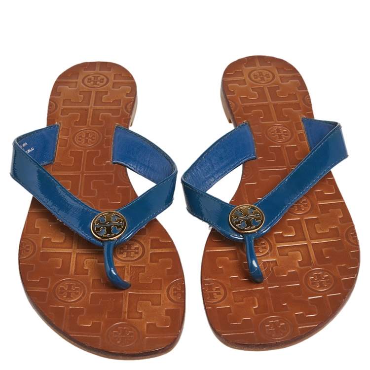 Pre Owned Tory Burch Blue Patent Leather Thora Thong Flats Size 38