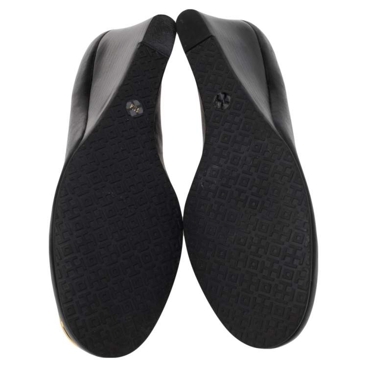 Pre Owned Tory Burch Black Leather Wedge Pumps Size 41