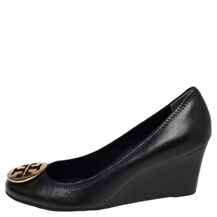 Pre Owned Tory Burch Black Leather Wedge Pumps Size 41