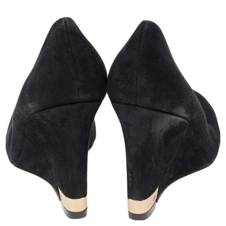 Pre Owned Tory Burch Black Suede Wedge Pumps Size 36.5