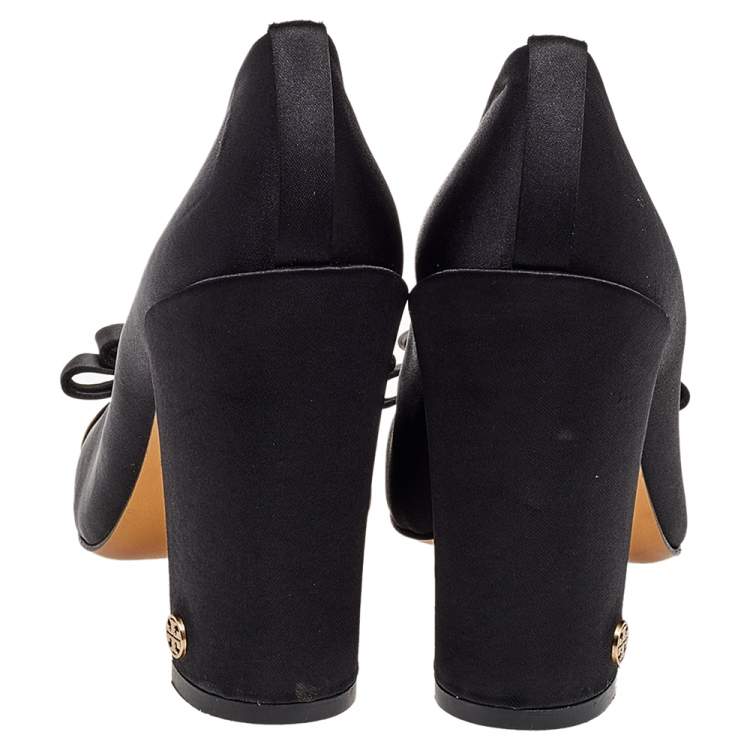 Pre Owned Tory Burch Black/Gold Satin And Leather Bow Block Heel Pumps SIze 37