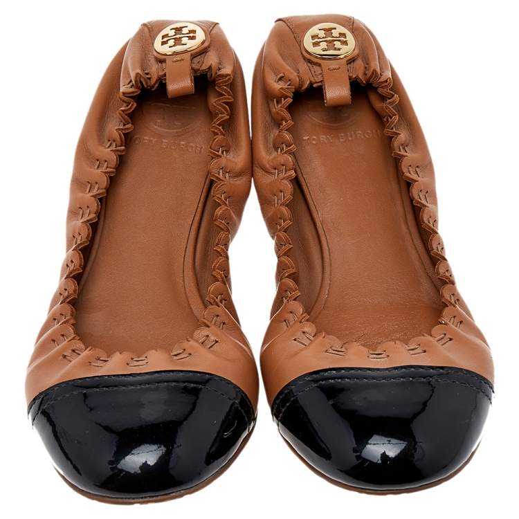 Pre Owned Tory Burch Brown/Black Patent And Leather Ballet Flats Size 38.5