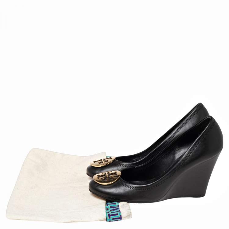Pre Owned Tory Burch Black Leather Sophie Embellished Wedge Pumps Size 38