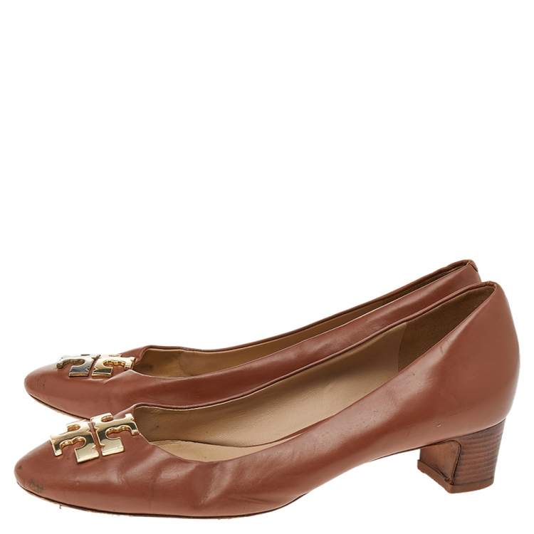 Pre Owned Tory Burch Brown Leather Reva Block Heel Pumps Size 37.5